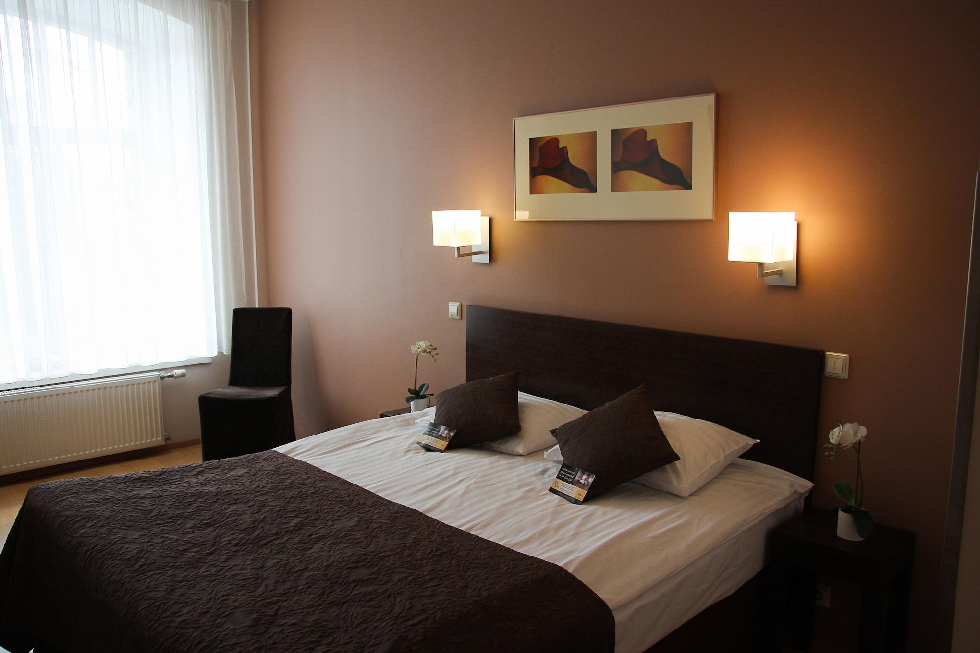 City Hotel Tallinn By Unique Hotels Exterior foto
