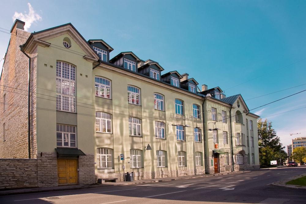 City Hotel Tallinn By Unique Hotels Exterior foto